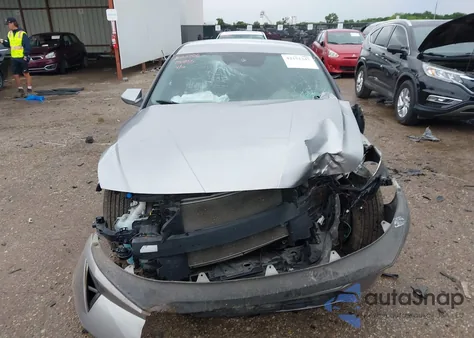 2021 Hyundai Elantra Sel z USA, uszkodzony, nr VIN 5NPLM4AG1MH030055